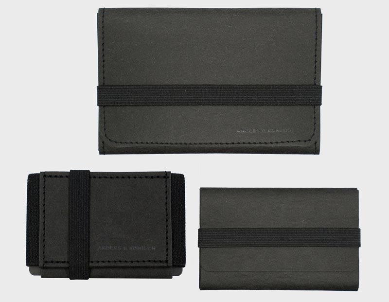 Schwarze kleine Portemonnaies in 3 verschiedenen Modellen. A&K KOMPAKT, A&K MINI, A&K TINY - MINI-Portemonnaies im Größenvergleich