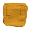 Die Bauchtasche hat Gürtelschlaufen durch die Gürtel gängiger Breiten passen.